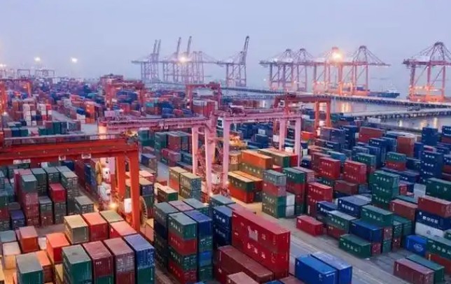 義烏多部門聯(lián)合梳理跨境貿(mào)易風(fēng)險(xiǎn)點(diǎn) 外貿(mào)企業(yè)合規(guī)經(jīng)營(yíng)有了“操作指南”